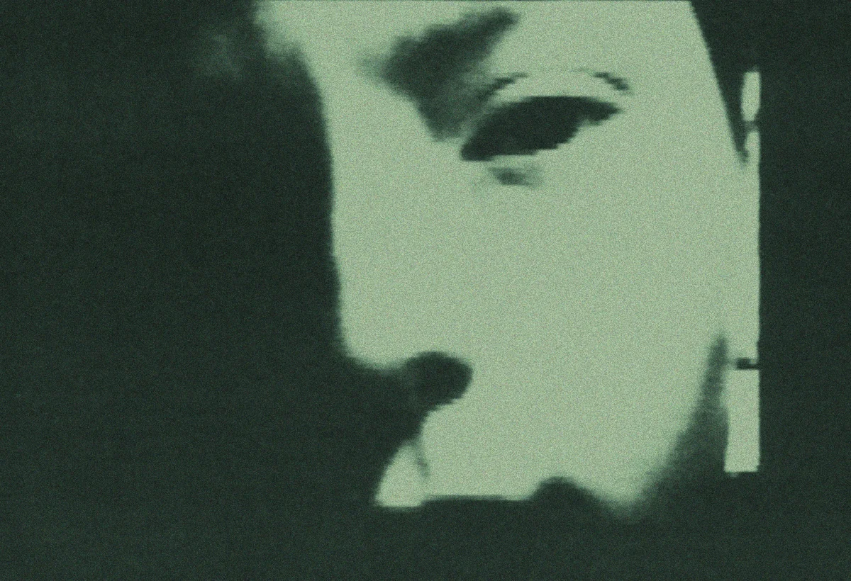 Fall Into The Centre Of The Earth And Deal With Yourself: On Sadie Benning's Video Diaries (1989-1990)