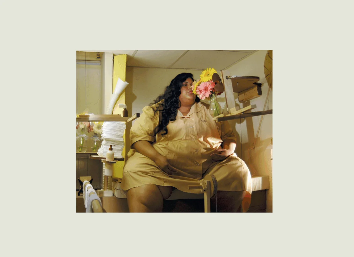 Selling Sweat: On the Ethics of Renting ‘Extraordinary Bodies’ in Mika Rottenberg’s Videos