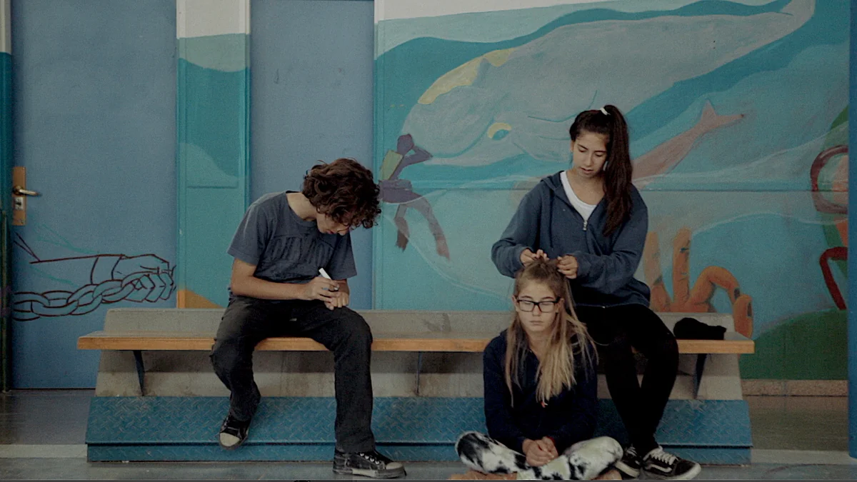 Navigating the liquid cinema of Argentina’s 'Las Calles' by María Aparicio and 'El Futuro Perfecto' by Nele Wohlatz