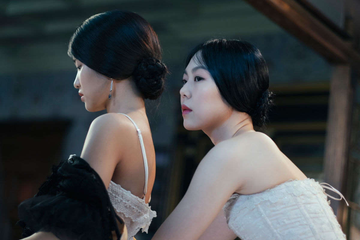 Korean Girl Sex Movies - Review: 'The Handmaiden' - Another Gaze: A Feminist Film Journal